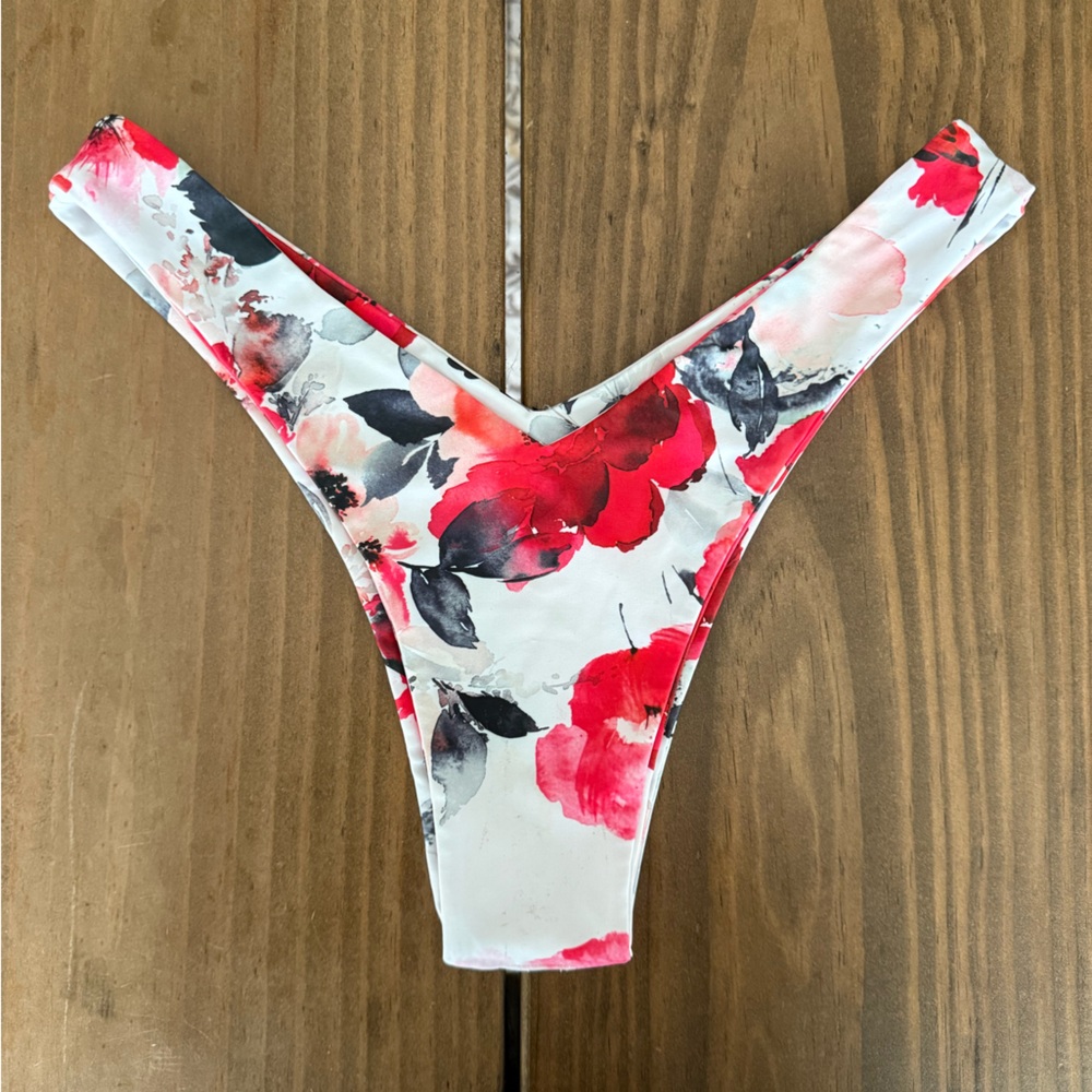 Vaya Island 3 piece swim bikini set medium - Picture 4 of 4